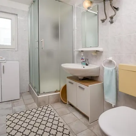 Apartment Apartment Kucinic