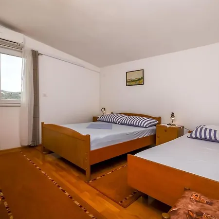 Apartment Kucinic *