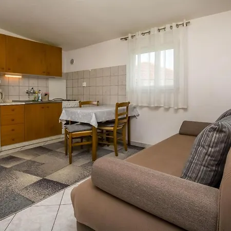 Apartment Kucinic