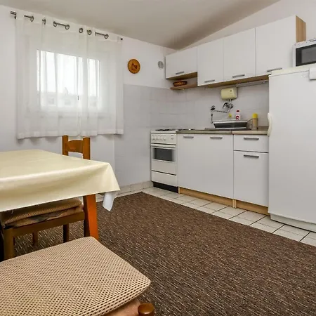 Apartment Kucinic Rogoznica (Sibenik-Knin)