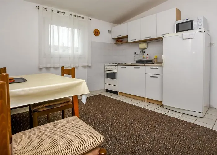 Kucinic Rogoznica (Sibenik-Knin)