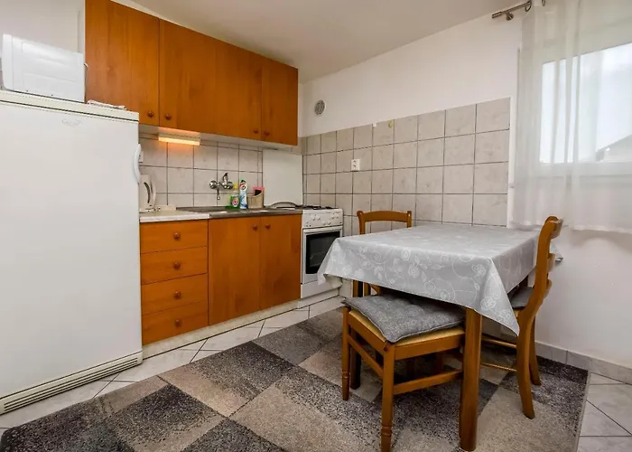 Kucinic * Rogoznica (Sibenik-Knin)